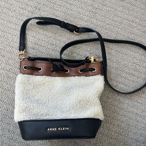 ANNE KLEIN purse
